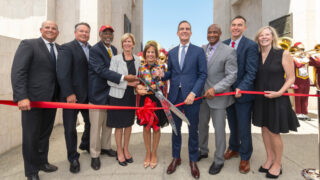 USC, LA leaders reintroduce the renovated Coliseum